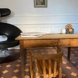 Coffee farmhouse table