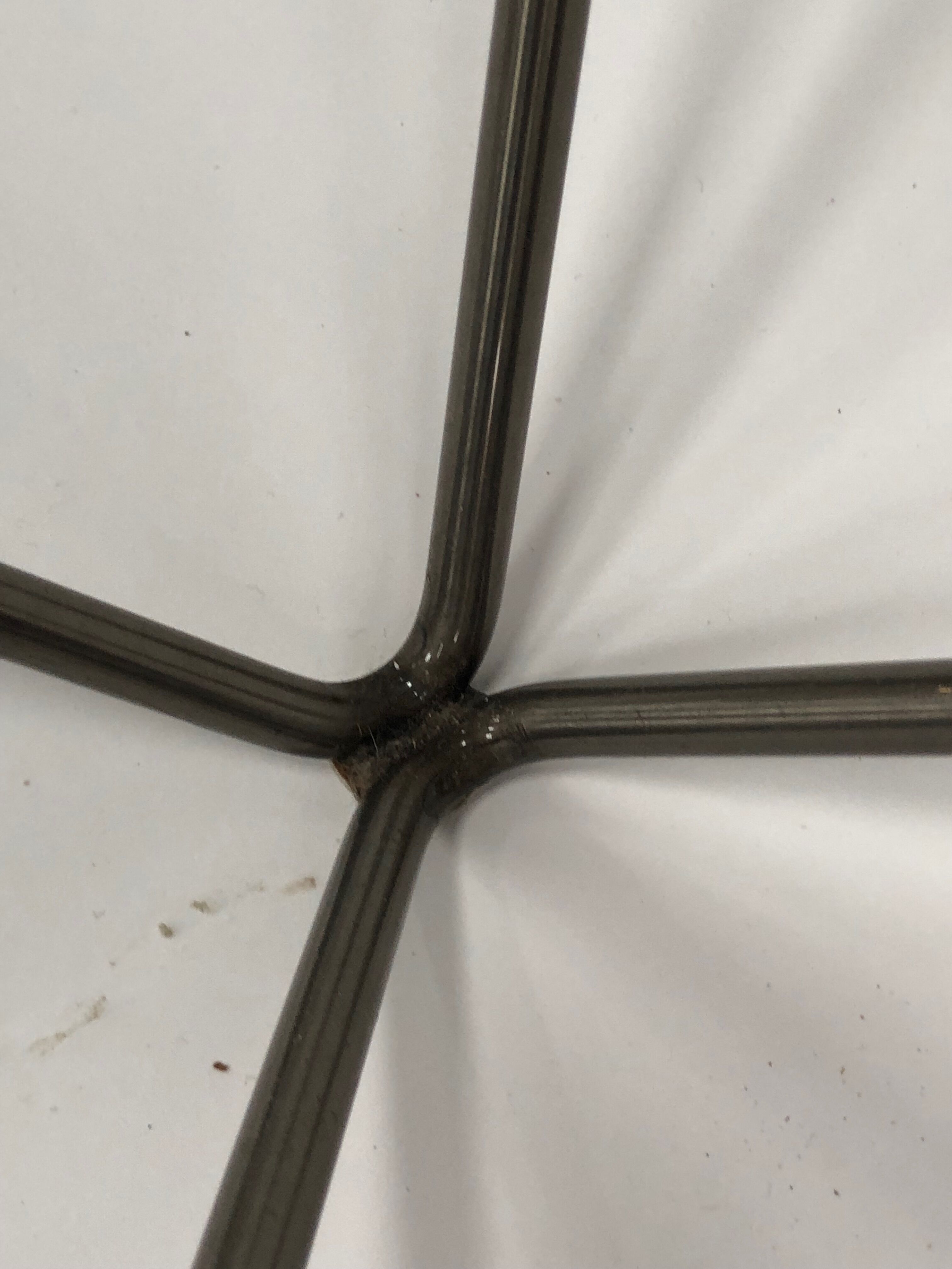 Table low vintage 60s/70s design steel wire