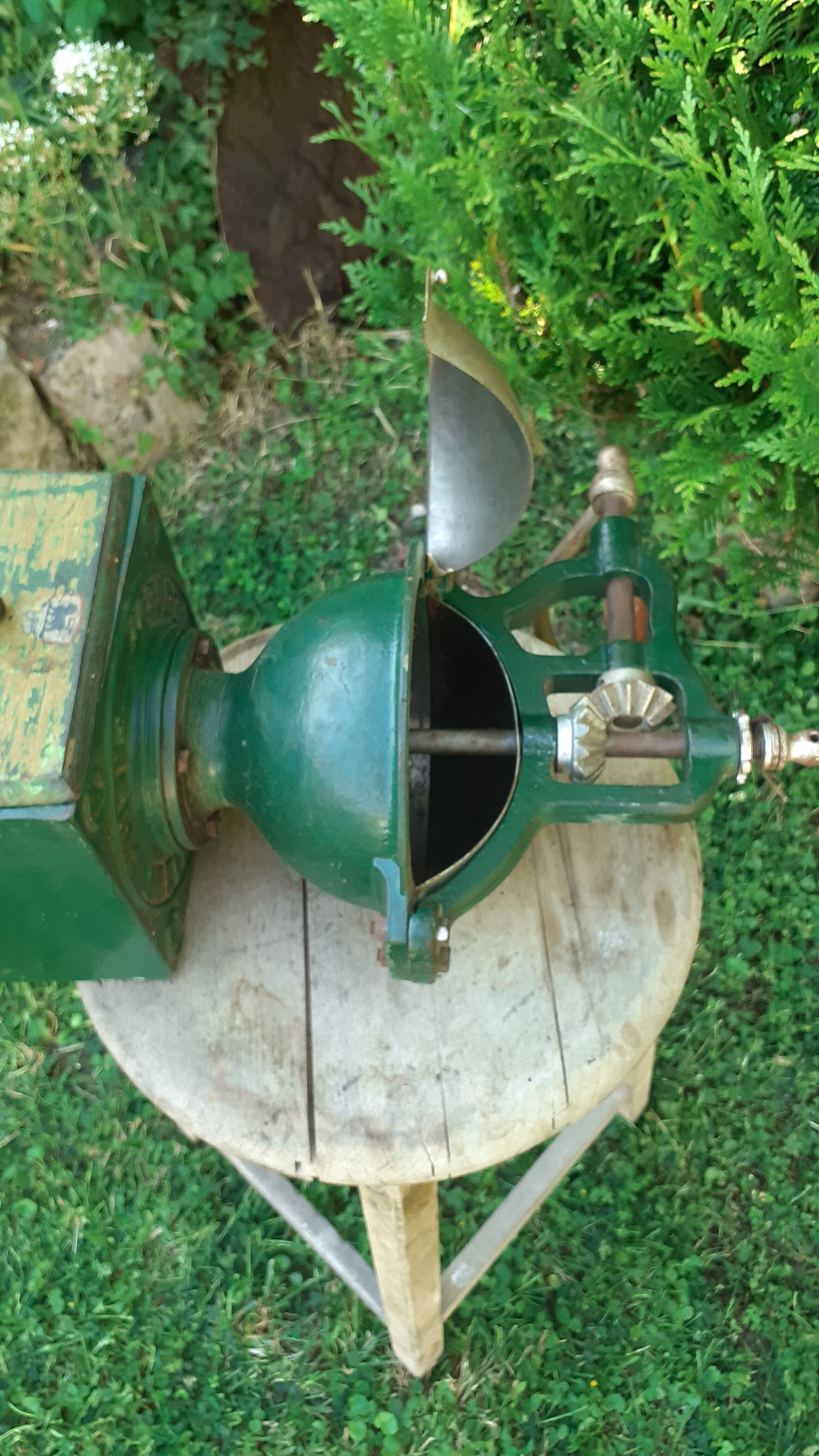 Peugeot frères counter coffee grinder