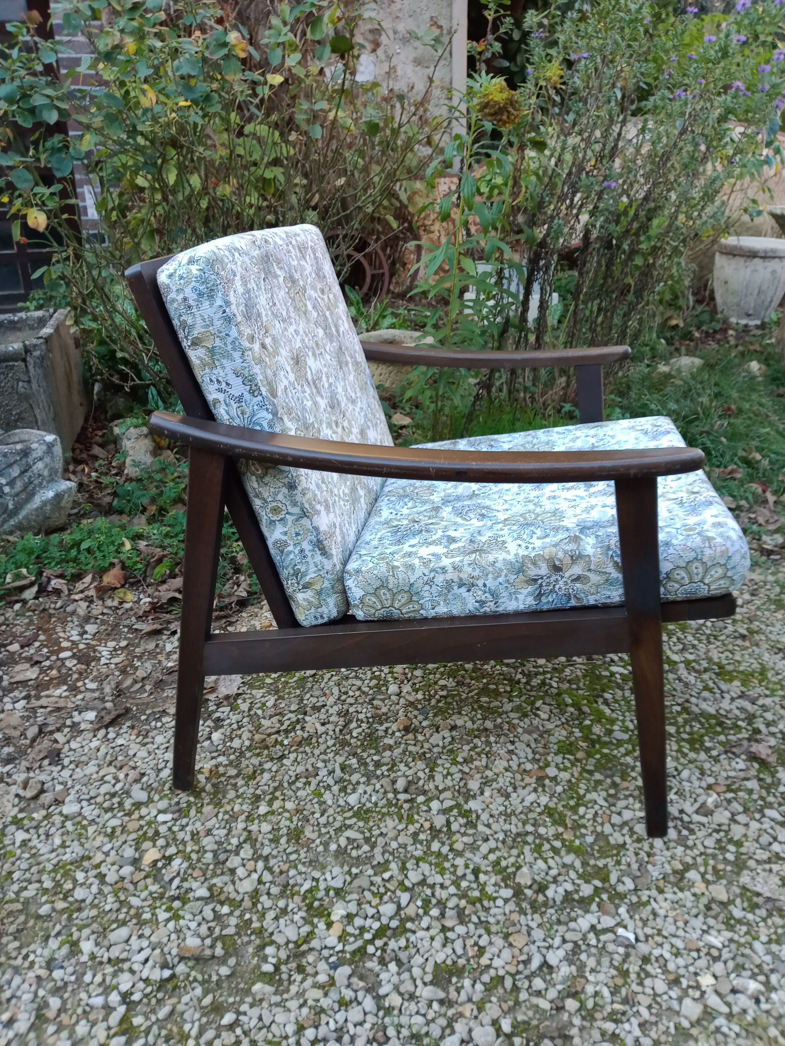 Scandinavian armchair in teak