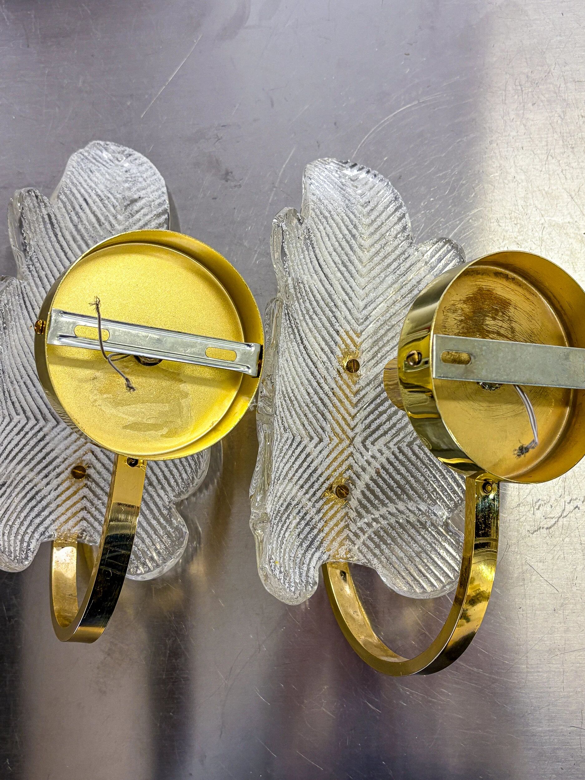 Pair of Italian leaf wall sconces, frosted Murano glass & gilt details, circa 1970s