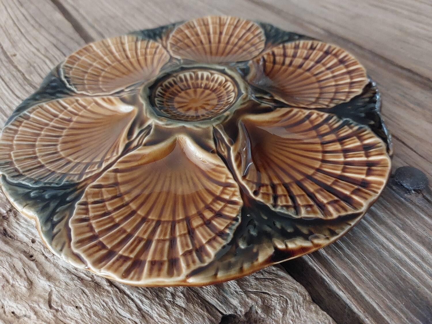 Sarreguemines oyster plate