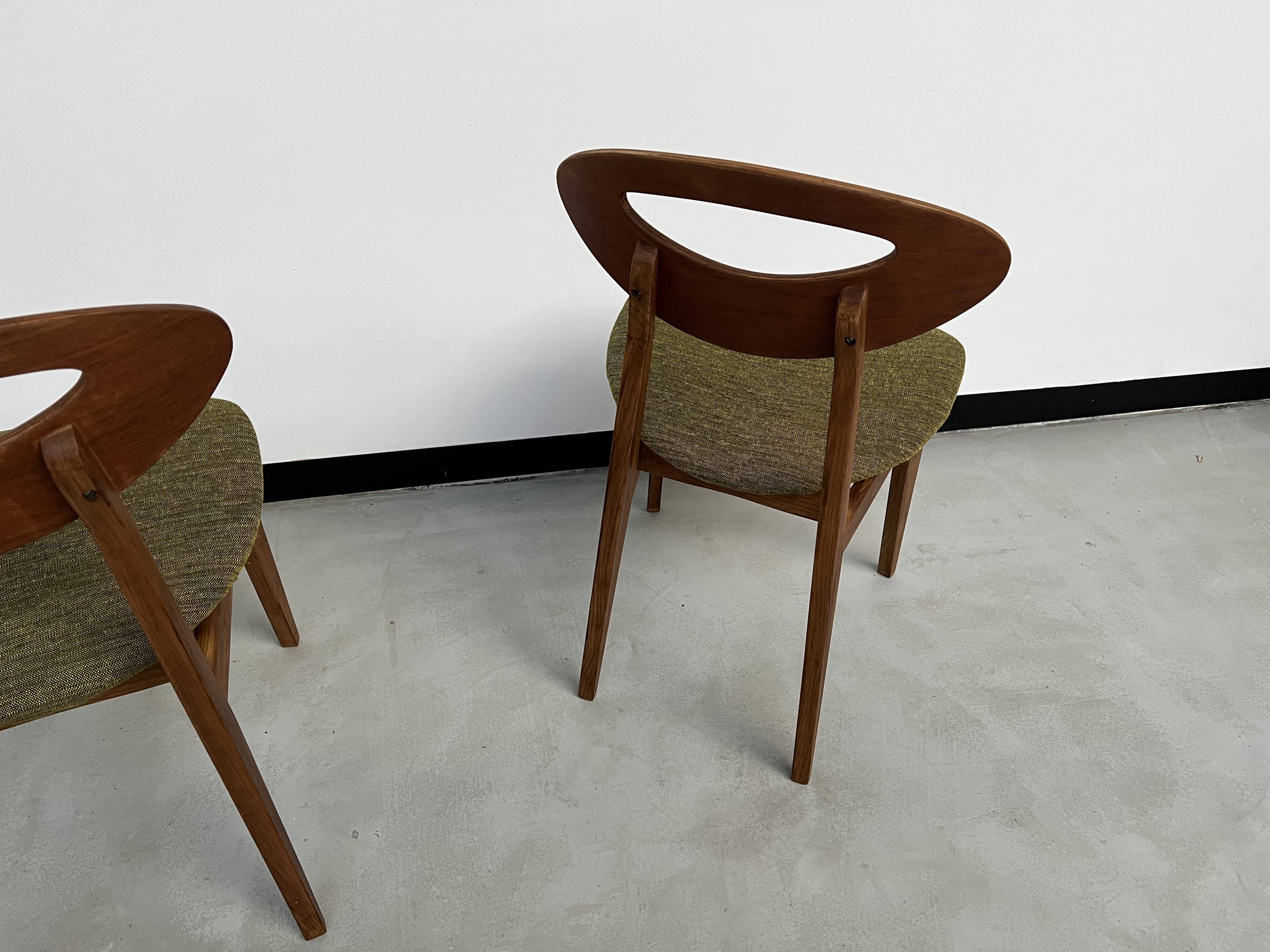 Duo de chaises Roger Landault pour Sentou