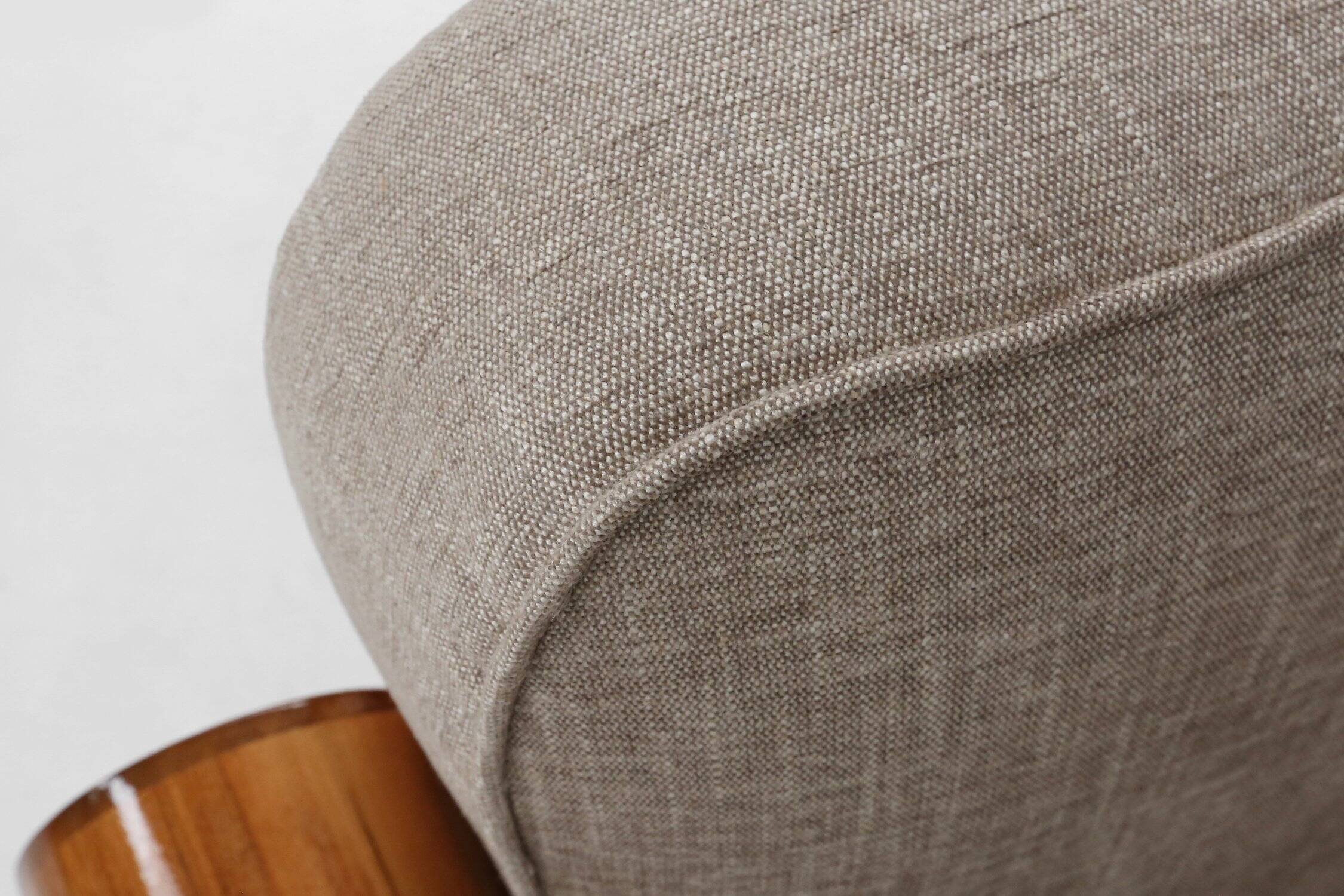 Set of 2 Art Deco Armchairs in Walnut Veneer, France 1930s