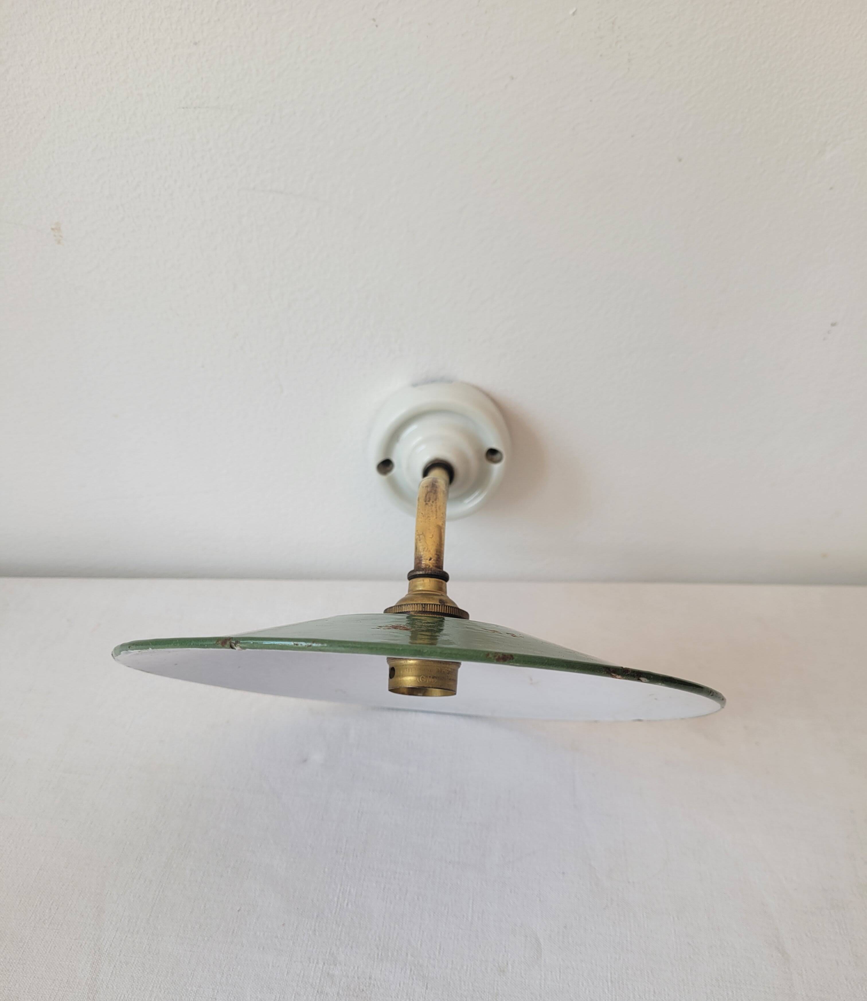 Swan neck wall light in enameled sheet metal