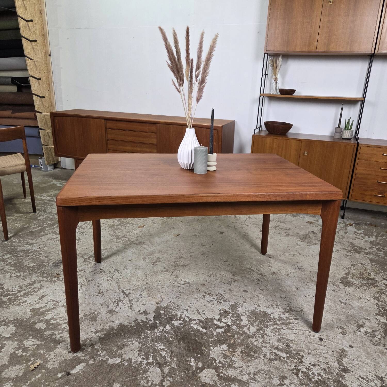Table à manger danoise extensible par Henning Kjaernulf pour Vejle Stolefabrik, Danemark années 1960