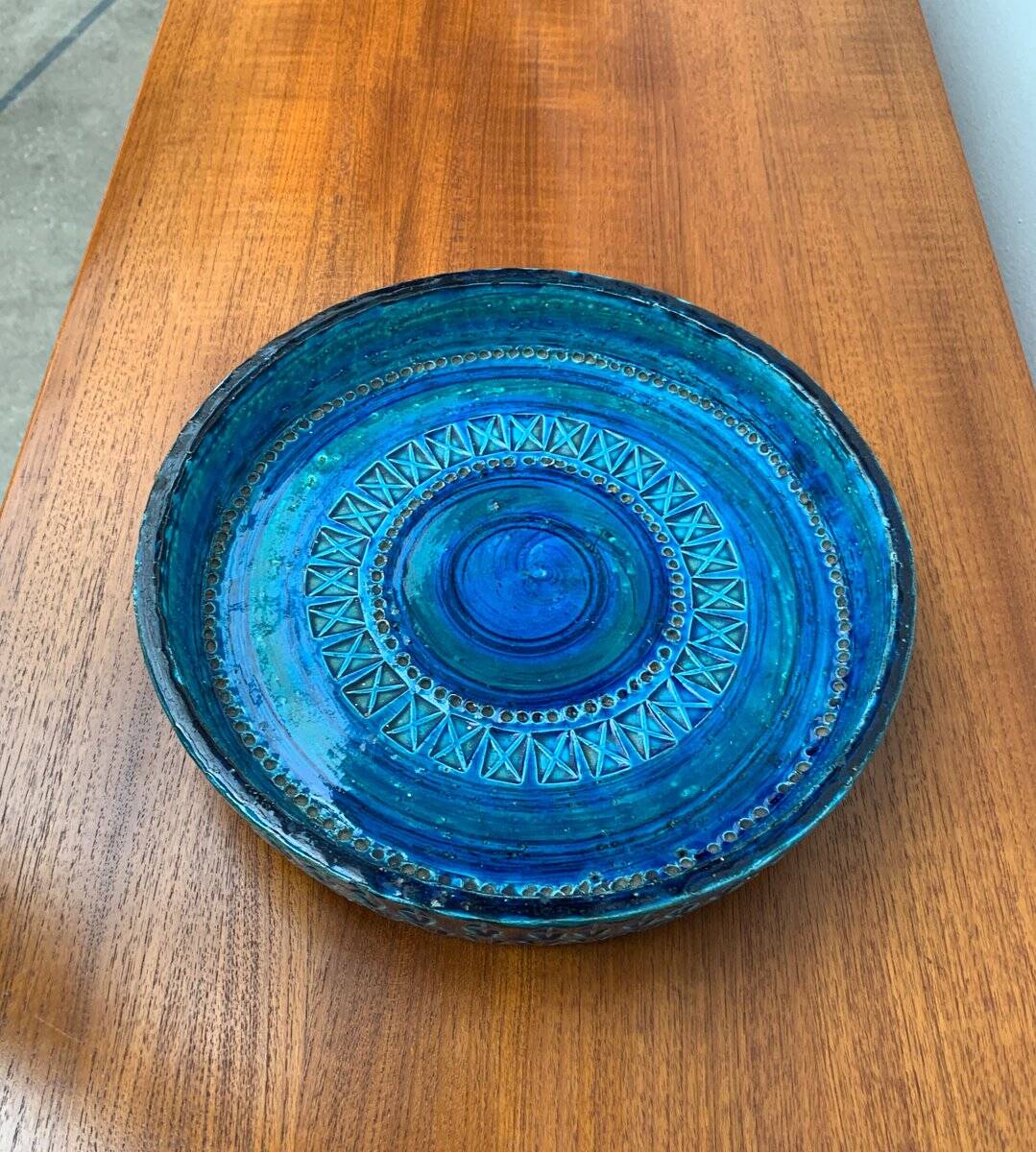 Large blue pottery bowl Rimini by Aldo Londi for Bitossi, Italy, 1960s.