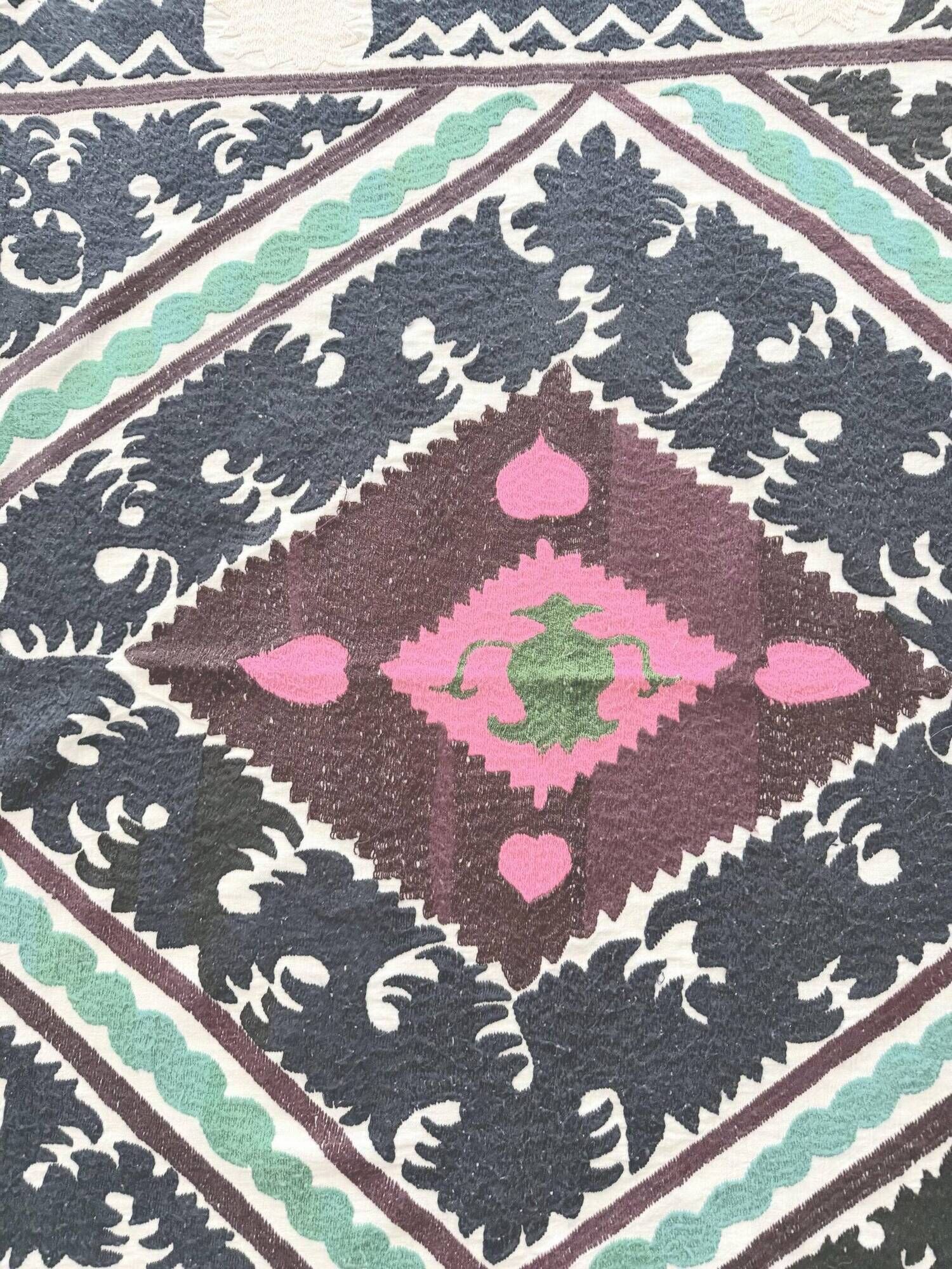 Vintage hand-embroidered tablecloth 124x146 cm