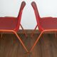 Paire de chaises vintage rouges