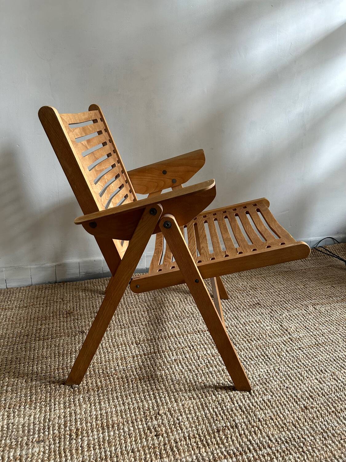 Rex folding armchair