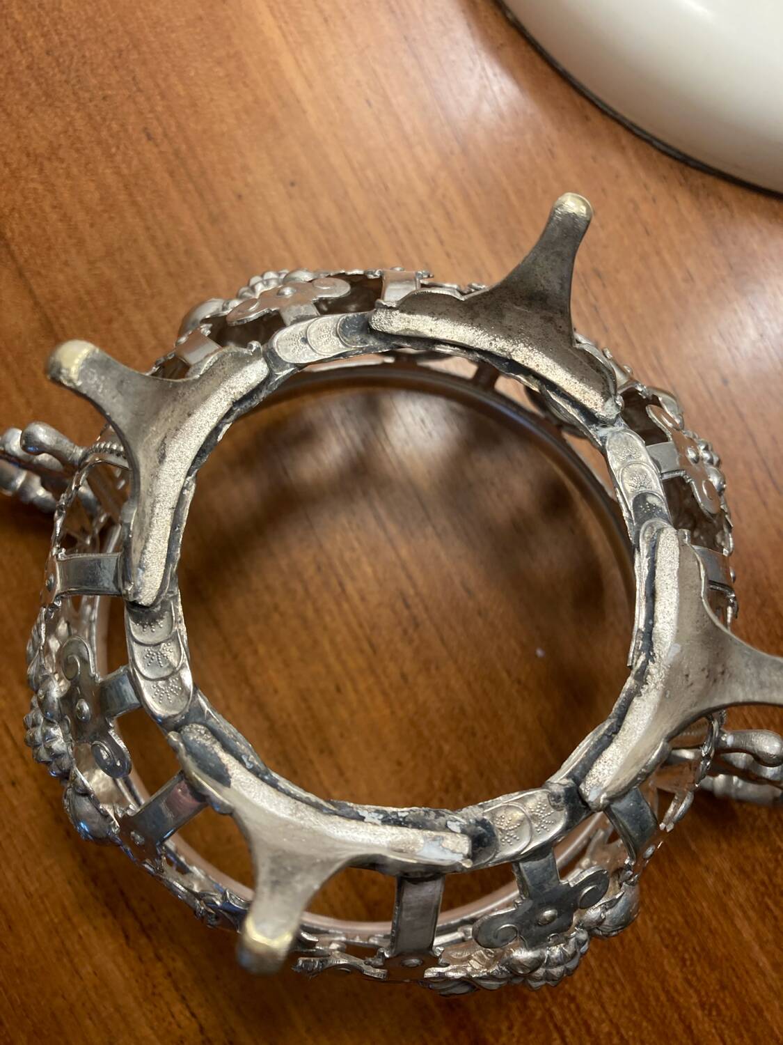 Sugar bowl, silver-plated bonbonnière, late 19th century.