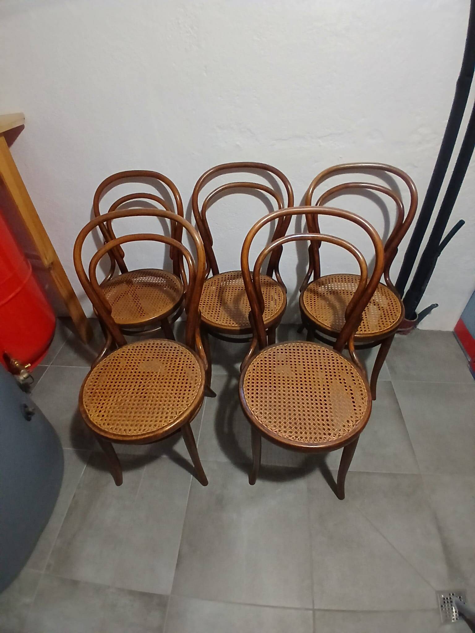 Set of 5 bentwood bistro chairs in THONET style no. 14