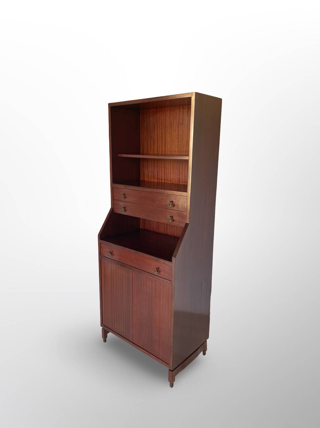 Bibliothèque italienne en bois et placage d'acajou, années 1960.