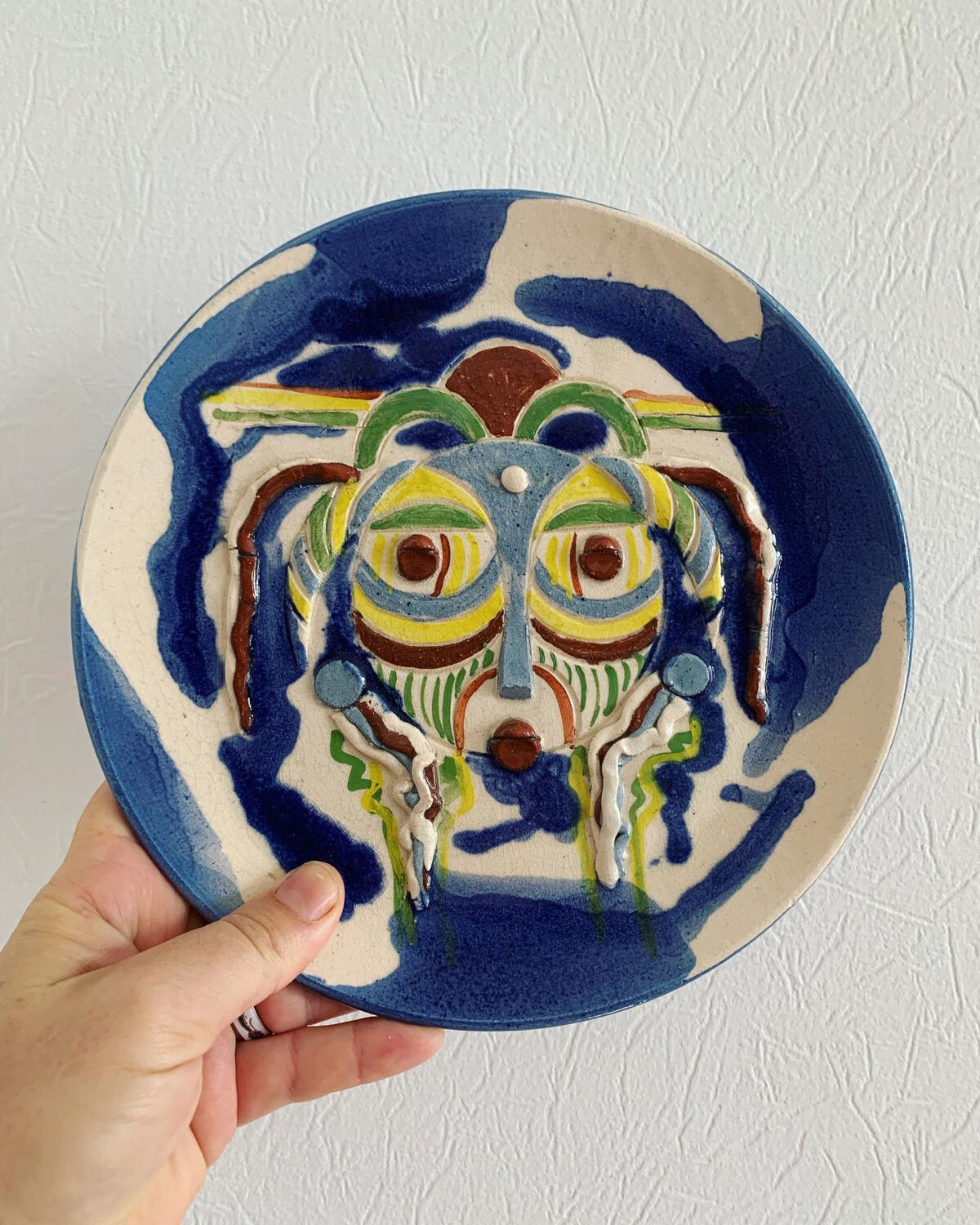 Old decorative plate - African art