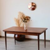 Vintage teak dining table – extendable Scandinavian design
