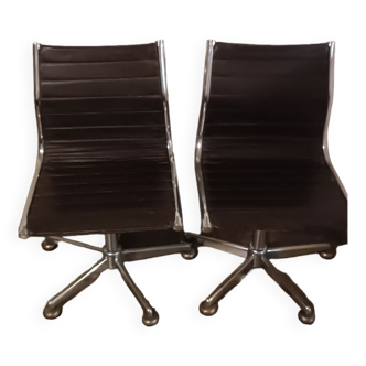 Two armchairs old edition