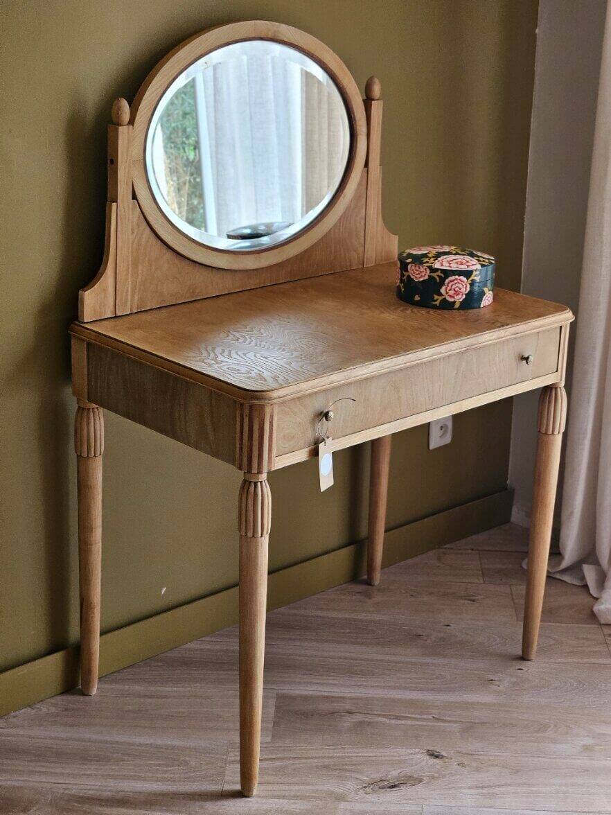 Art Deco marquetry hairdresser renovated | Elise