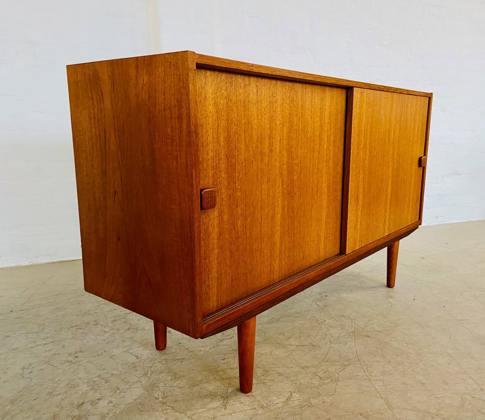 Vintage retro Danish mid-century teak sideboard by Domino Møbler
