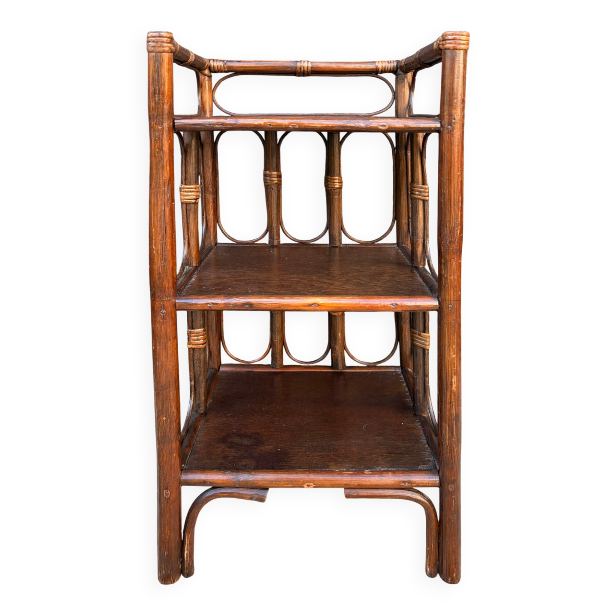 Small vintage shelf in rattan and wood — exotic bohemian, 60s 70s