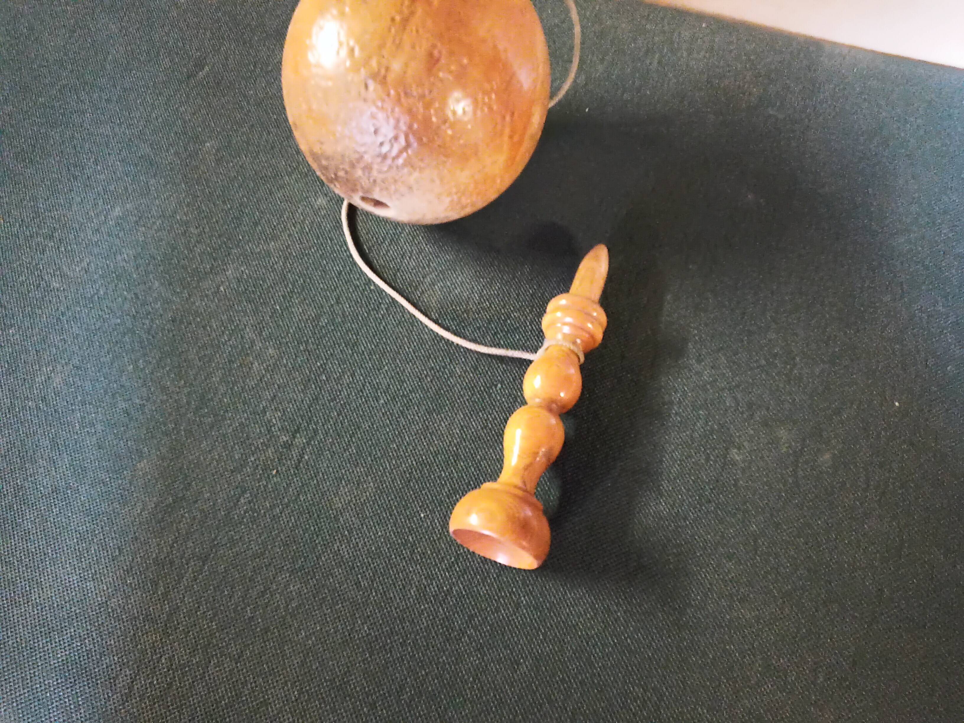 Old Bilboquet Ball diameter 15cm