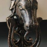 Antique style door knocker/knocker. Horse head/Horseshoe. Cast iron with old gold patina
