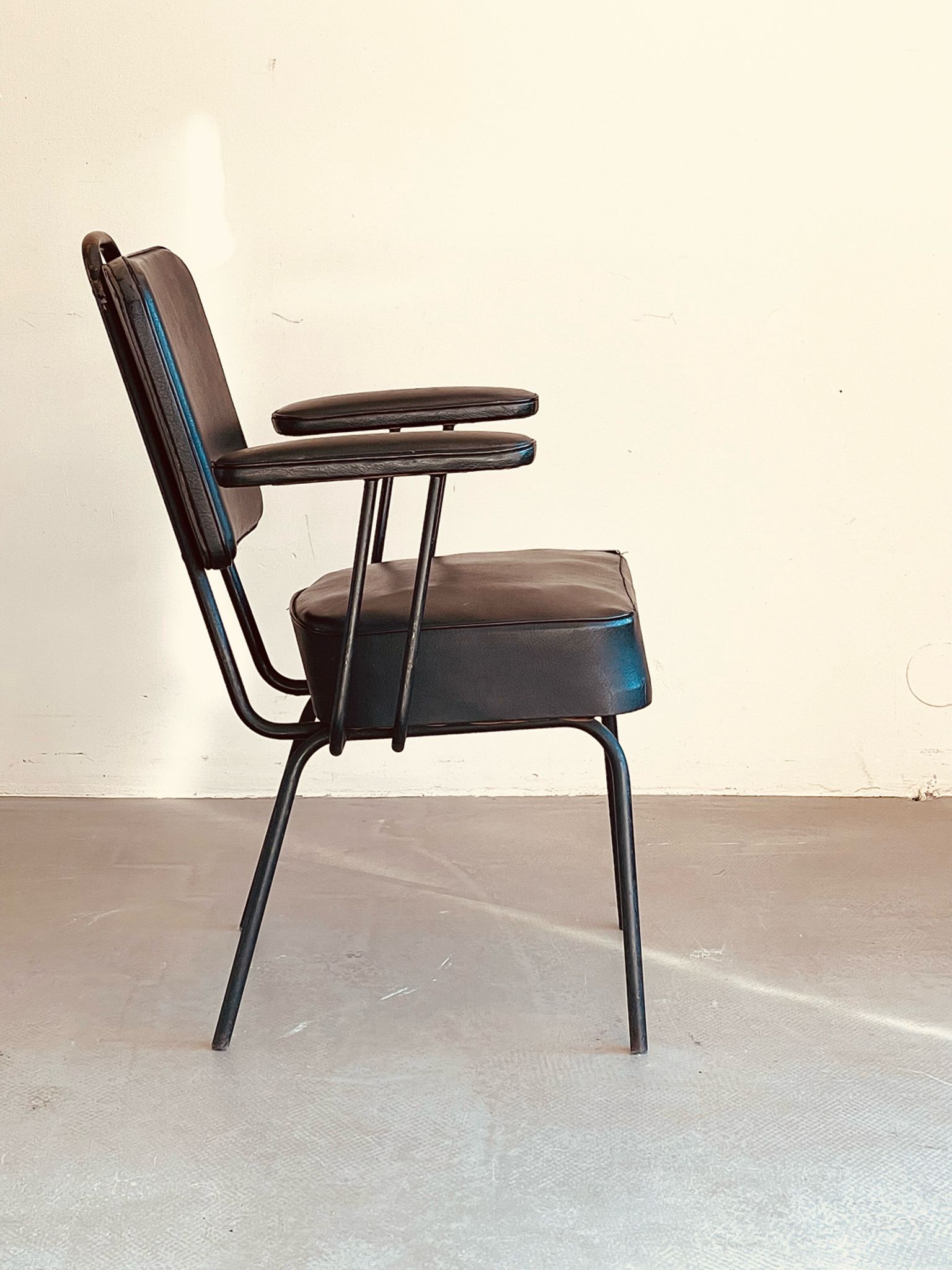 Dining chair