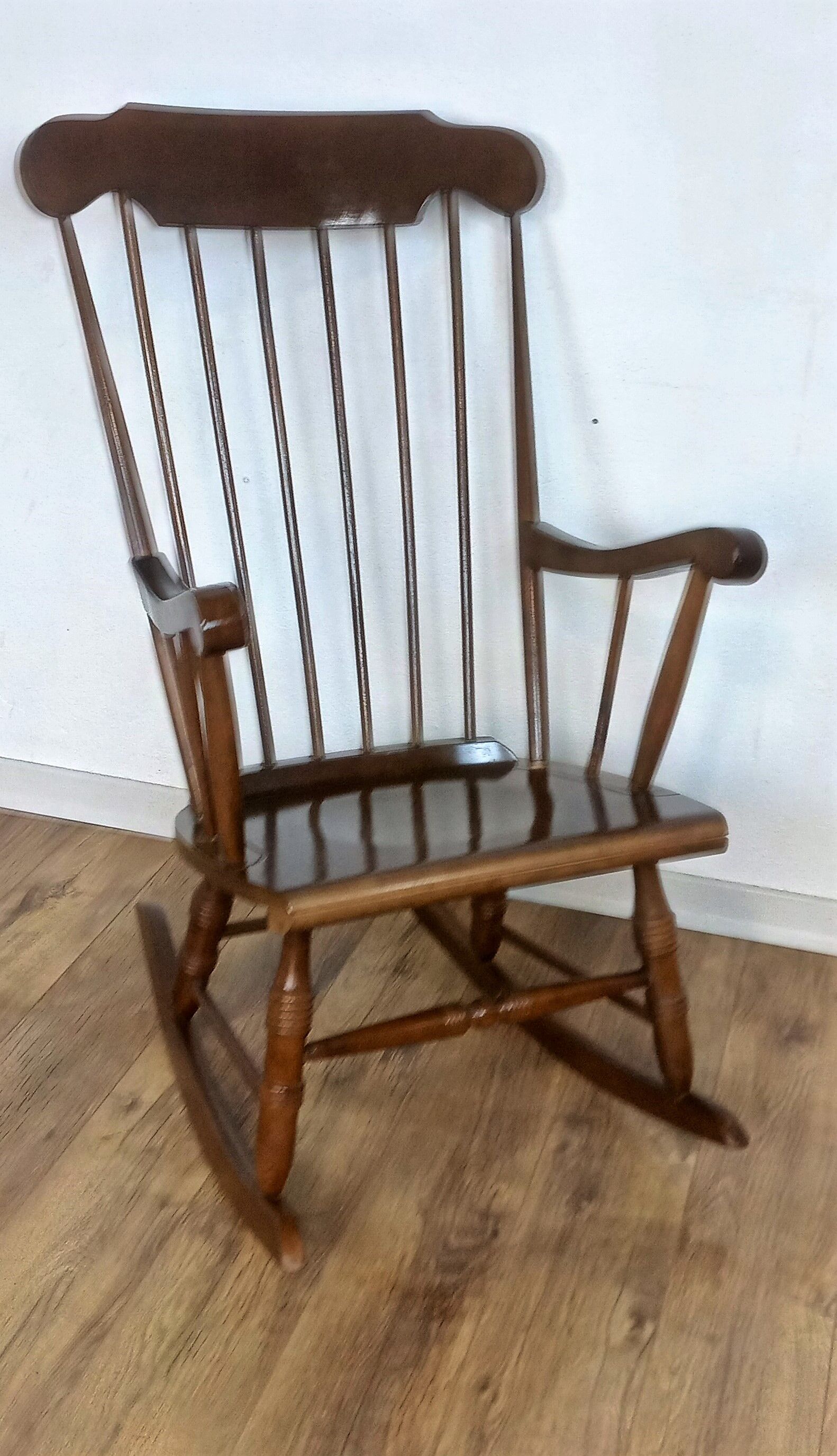 Rocking chair stol Kamnik