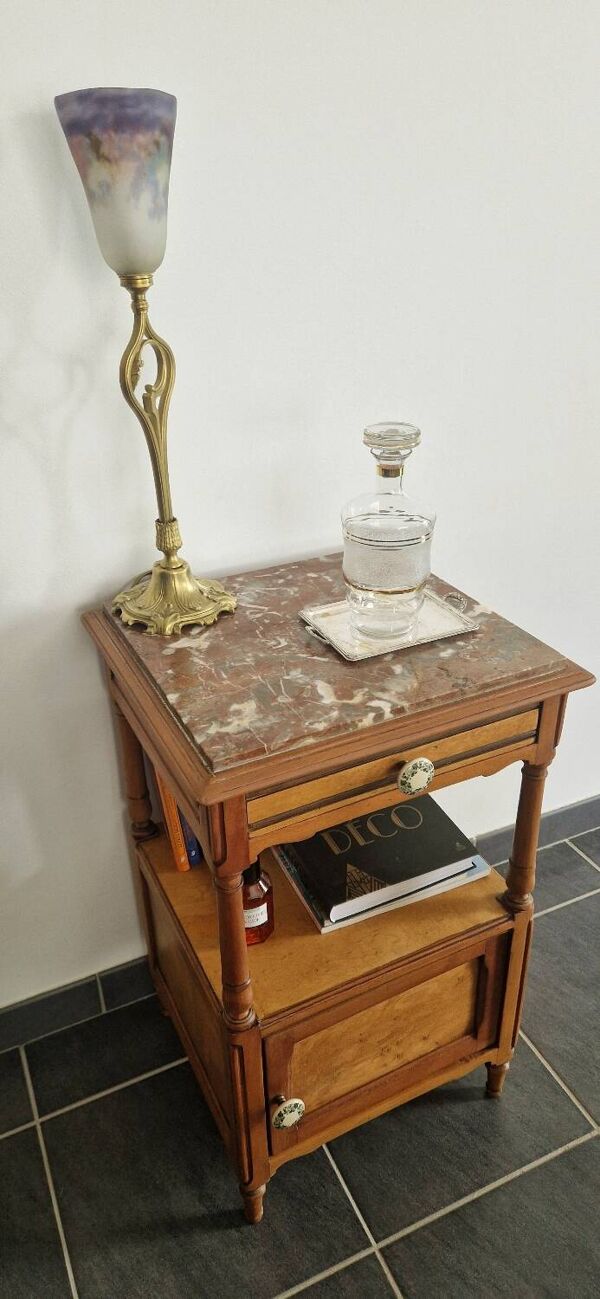 Table de chevet style Louis Philippe bois merisier et frêne