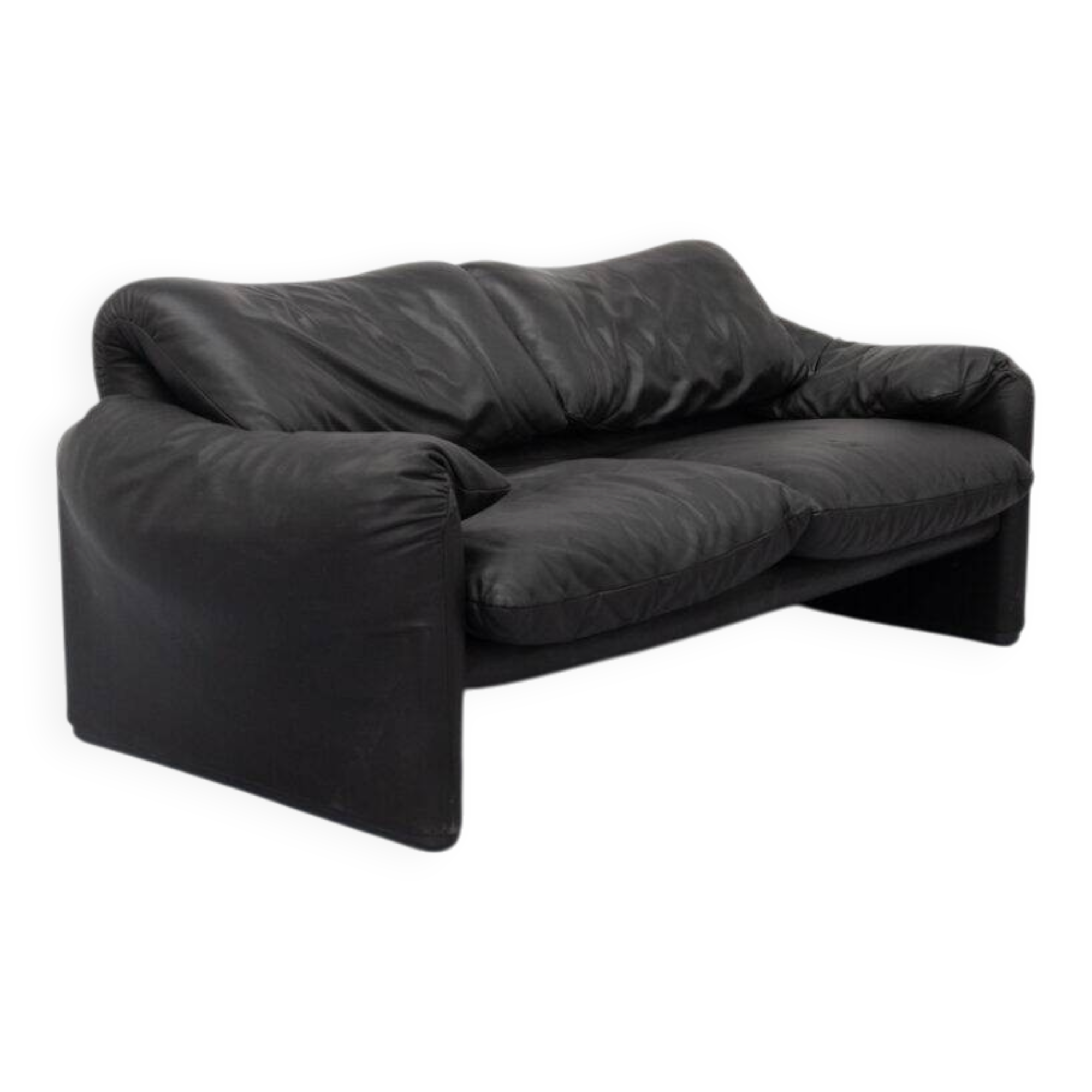 Black leather Cassina Maralunga sofa, 1970s