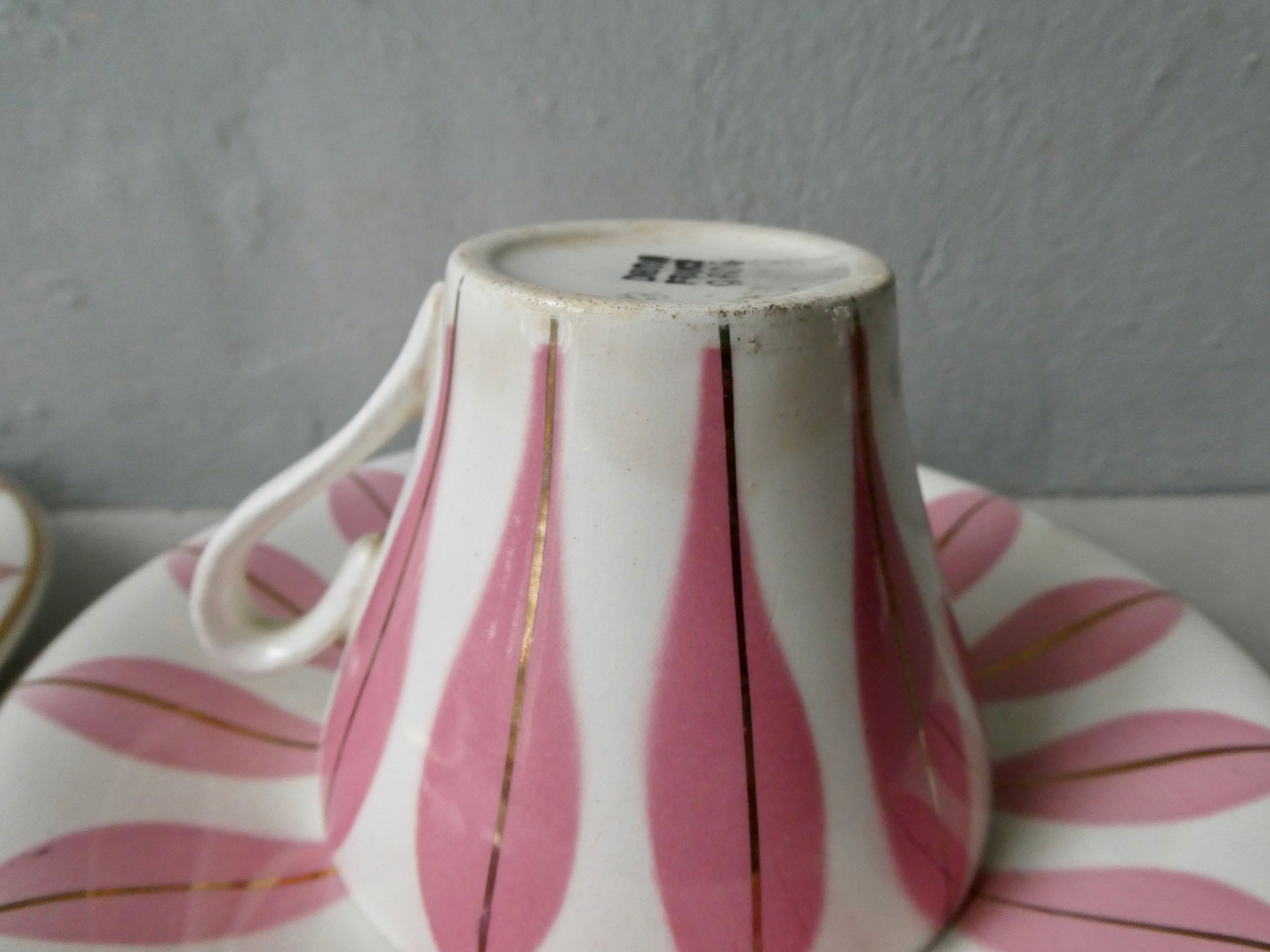 2 coffee set, Digoin, pink leaf décor, 60s
