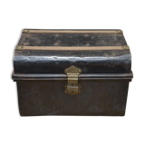 Old metal trunk Willaimson & Sons