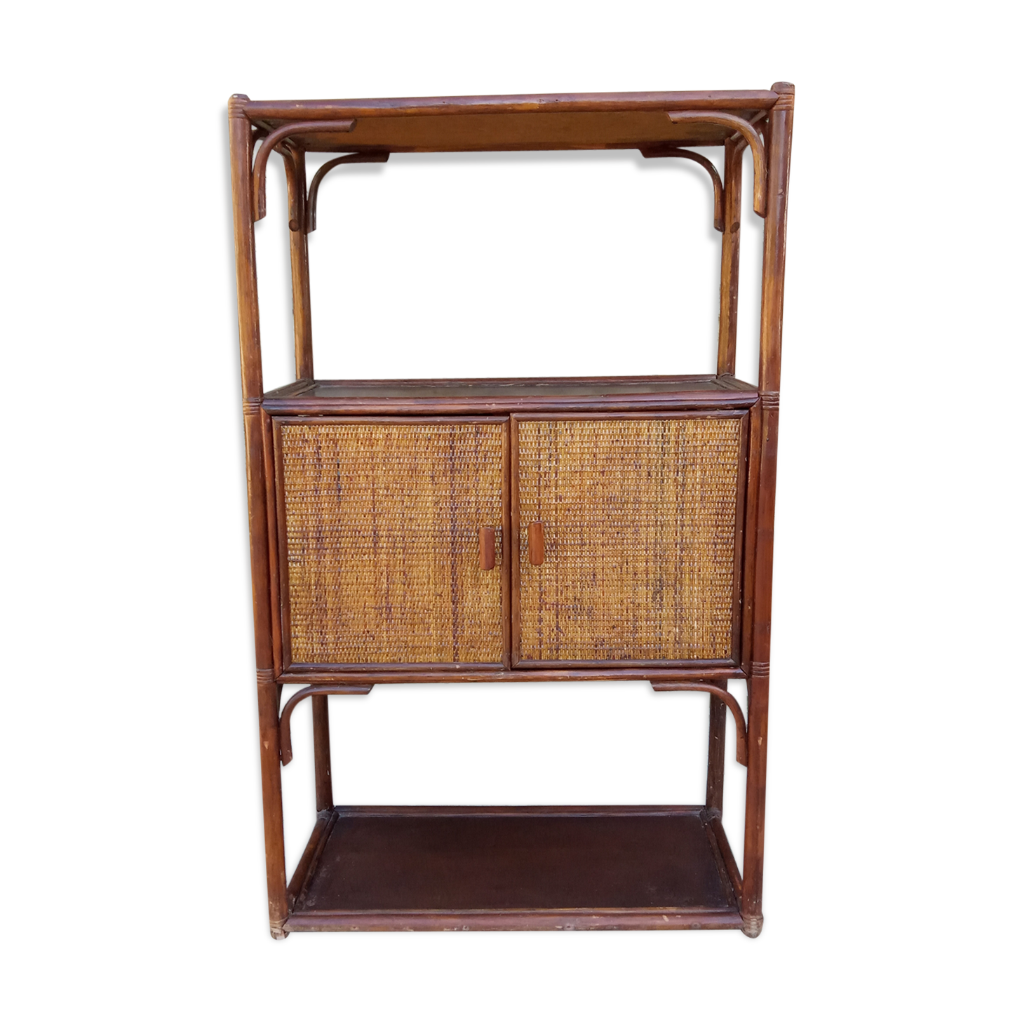 Furniture in rattan 70s