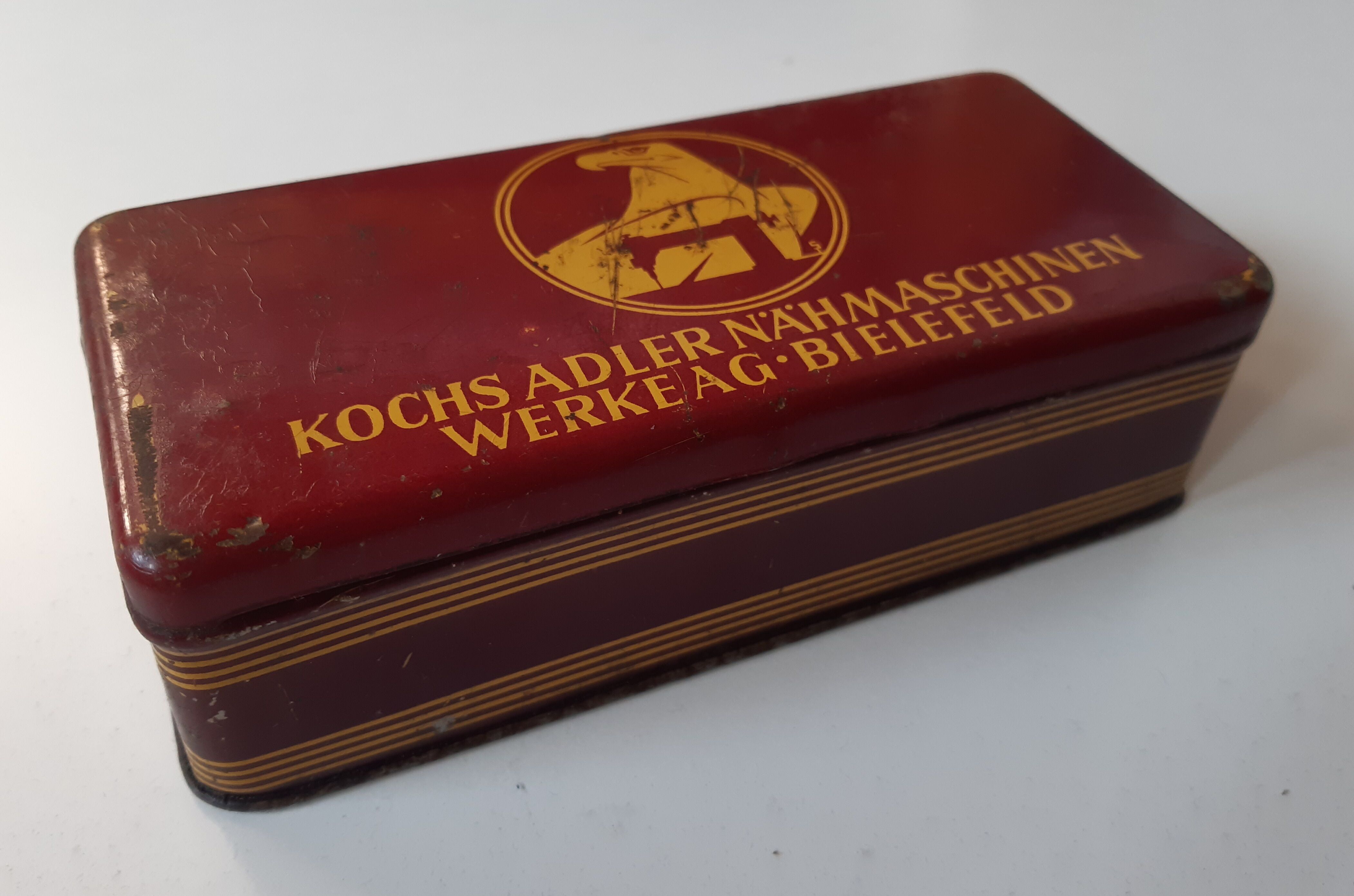 Old German sewing machine box "Kochs Adler Nähmaschinen Werke"