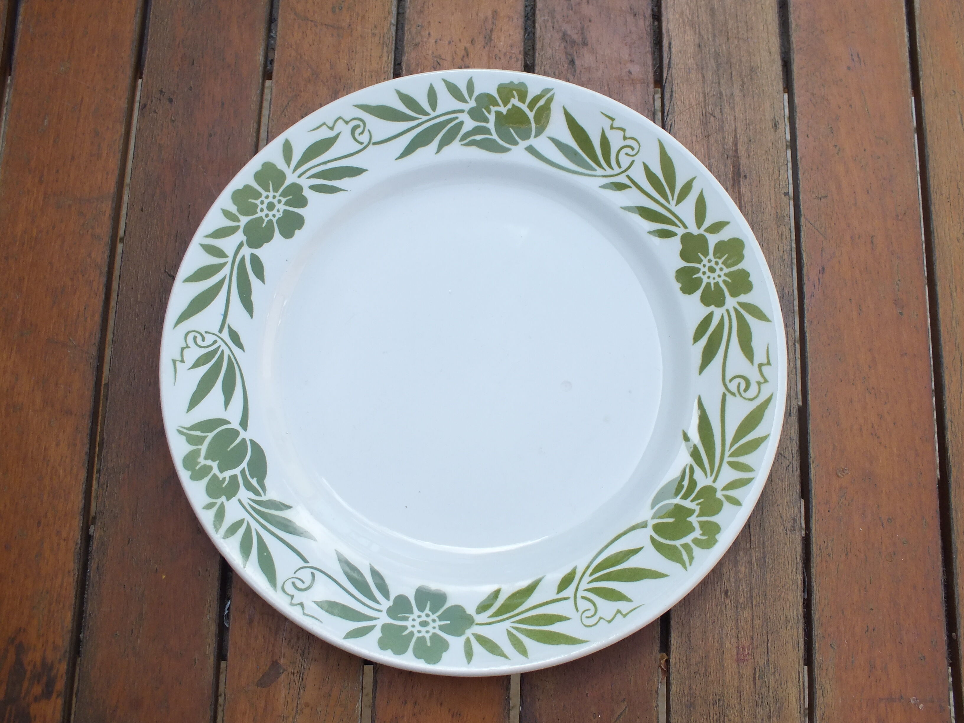 Vintage round dish Moulin des Loups - green