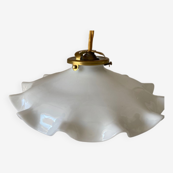 Suspension en opaline blanche