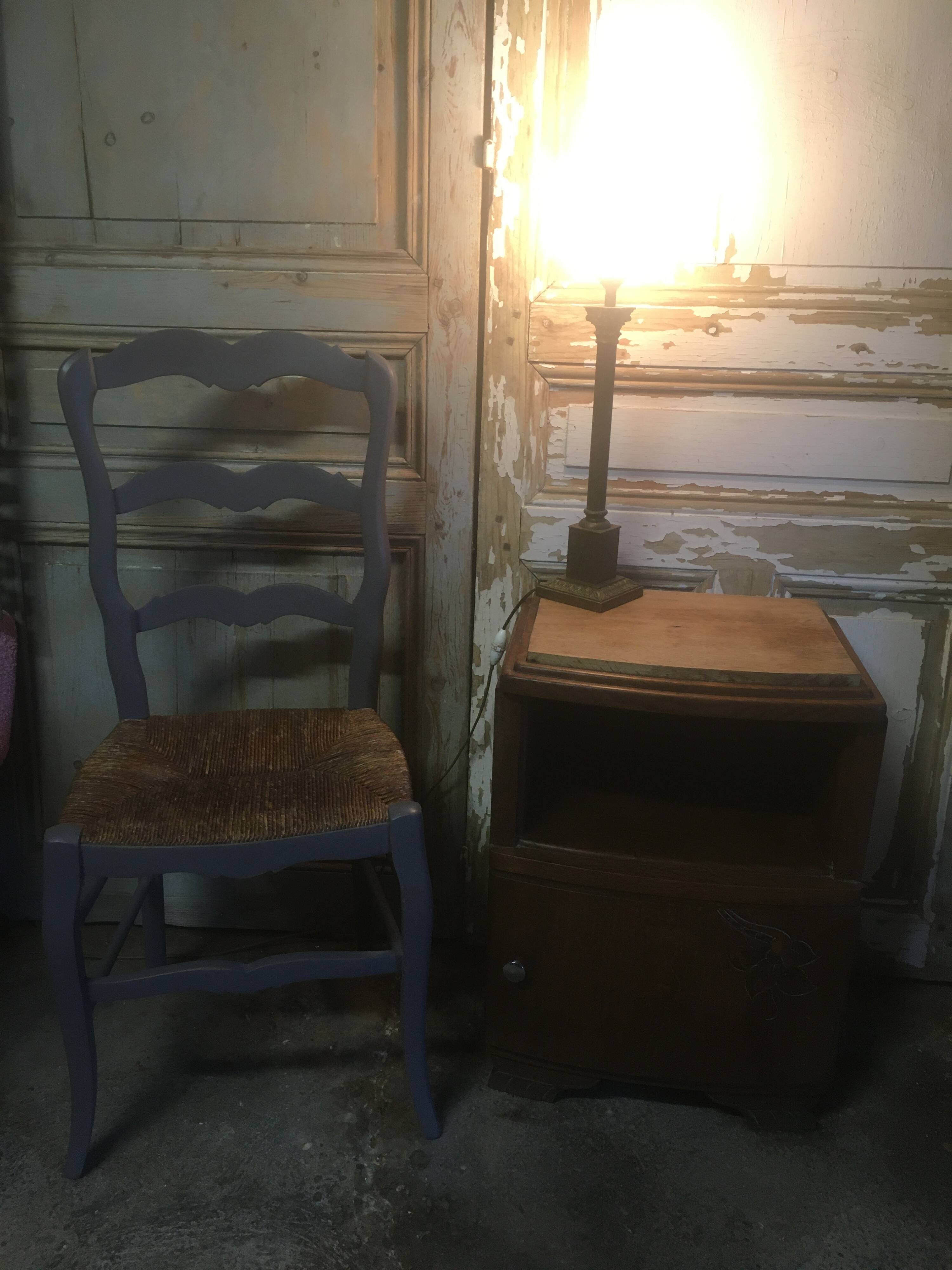 Oak bedside table from the 1930s/1940s.