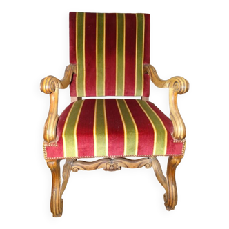 Fauteuil style Louis XIII