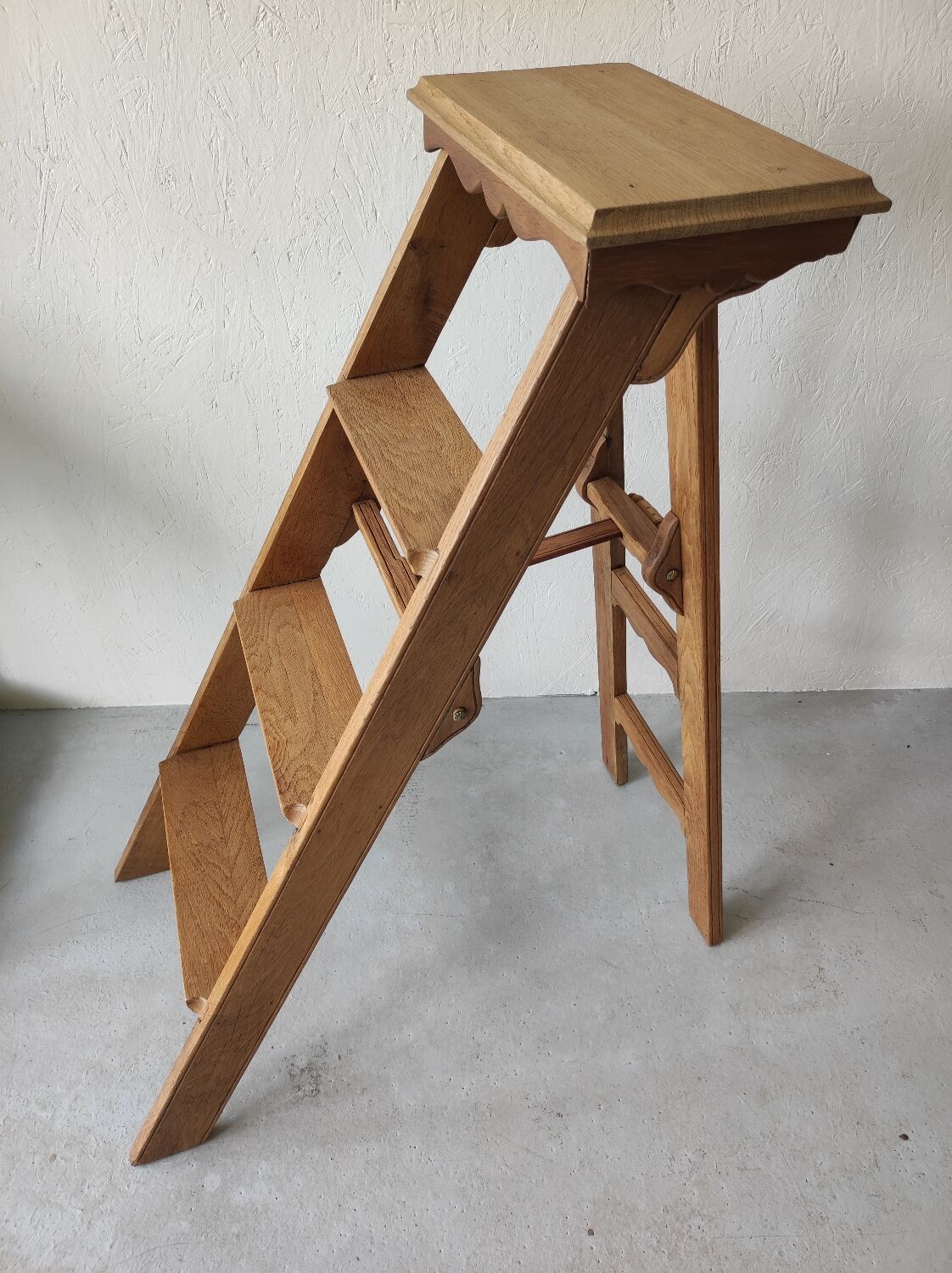 Stepladder