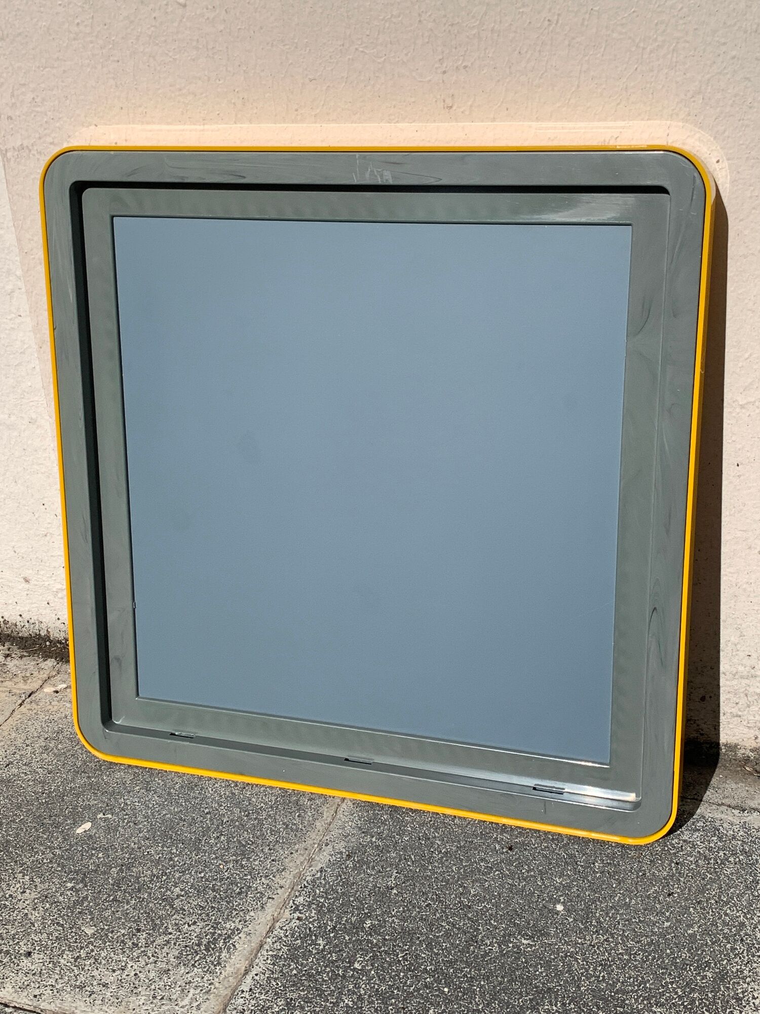 Italian space age mirror and towel rack, design Makio Hasuike for Gedy, 1970