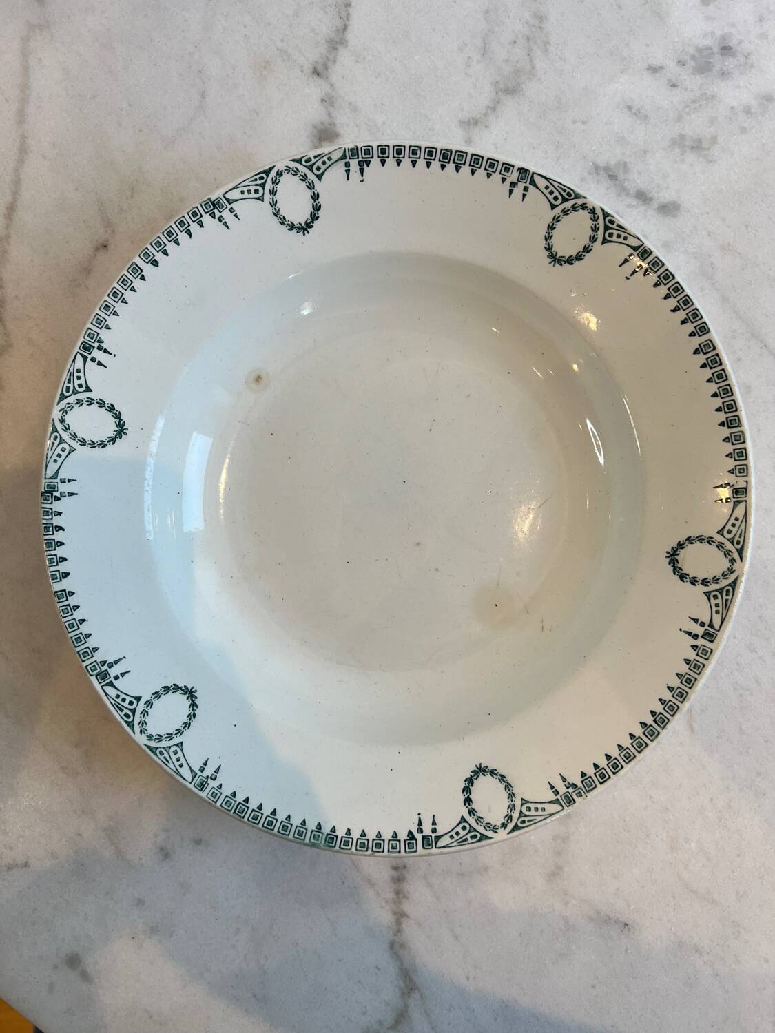 ST Amand presentation dish