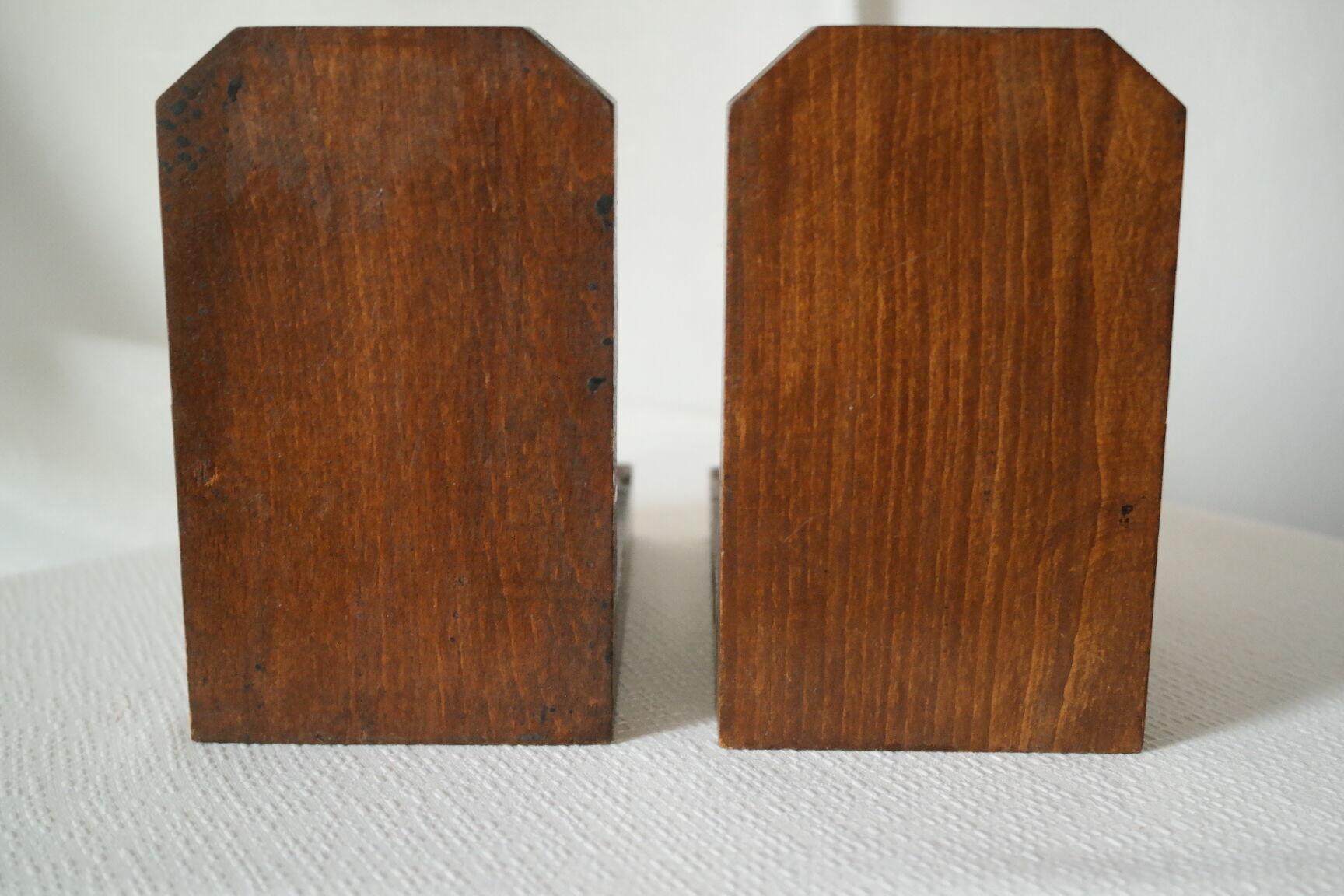 Art Deco bookends in wood faceted balls