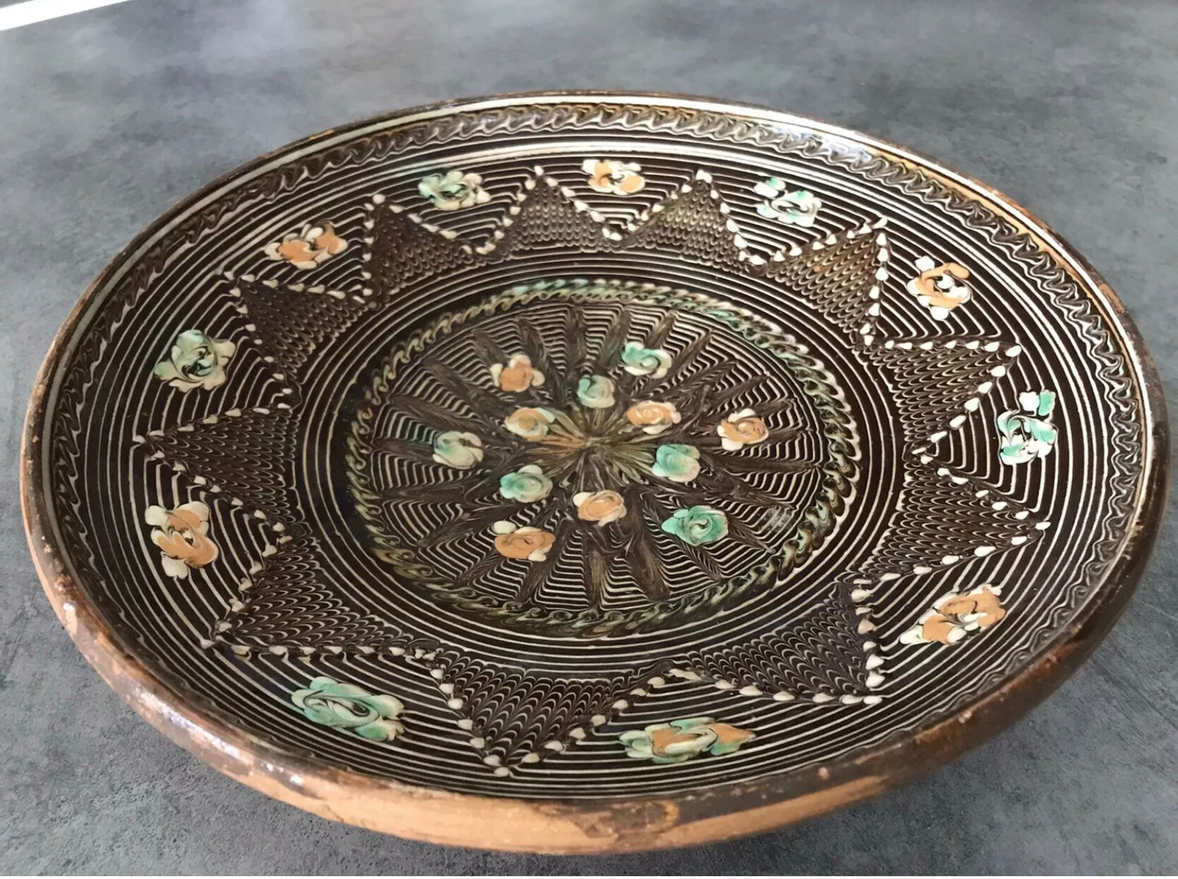 Vintage decor de paint polychrome hand dish 27 cm