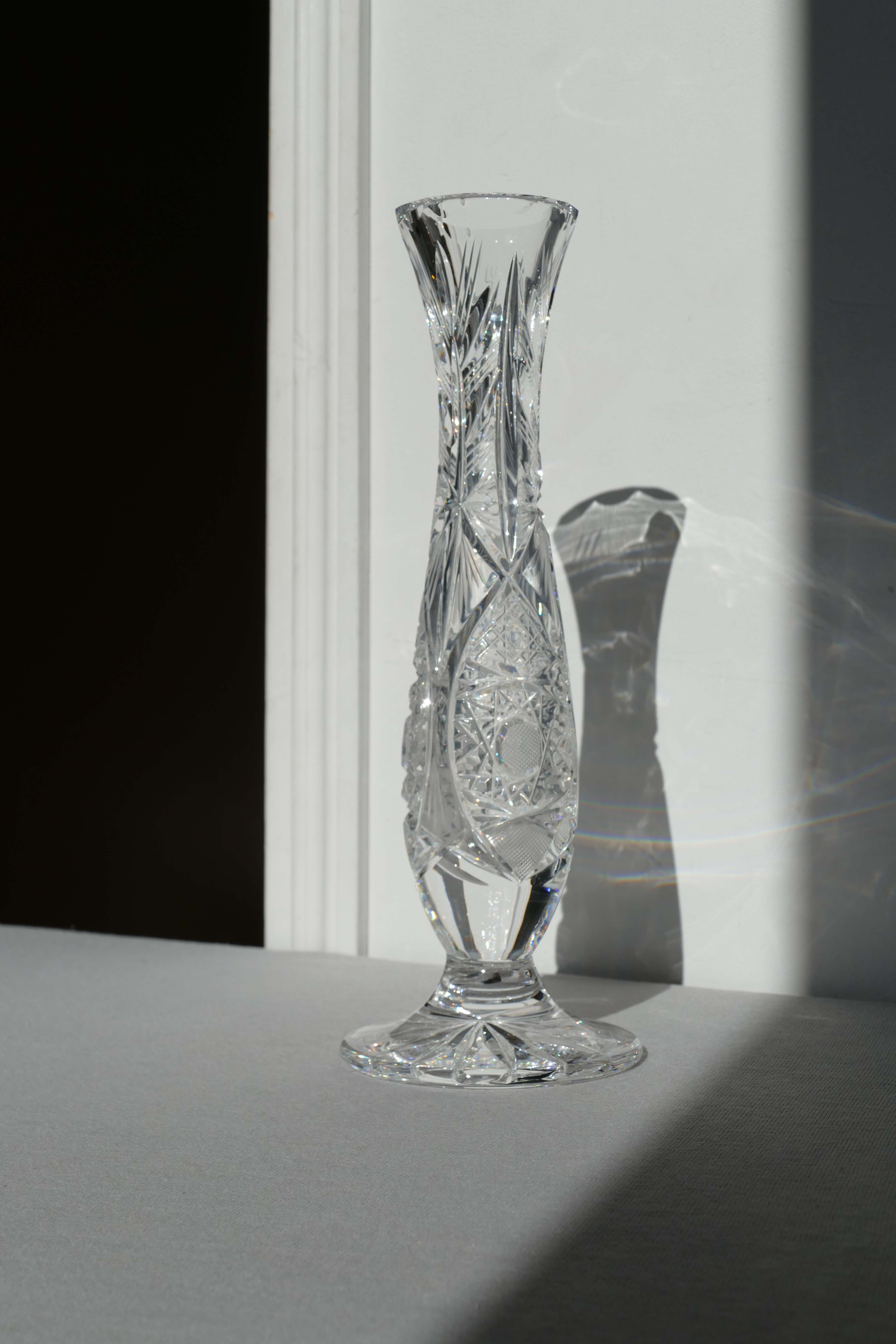 Cut crystal soliflore vase