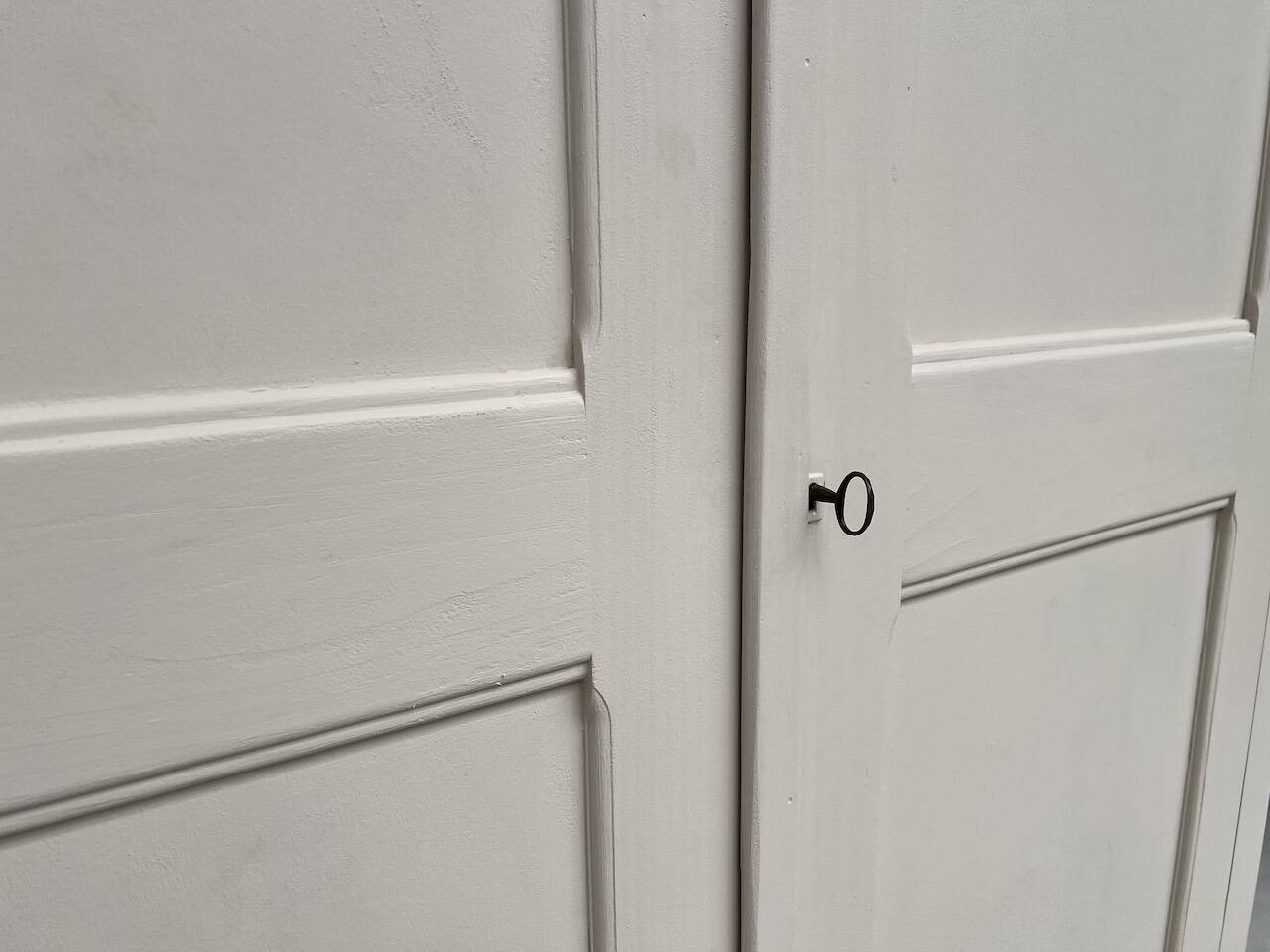 Restored 1930 art deco wardrobe, pure linen color