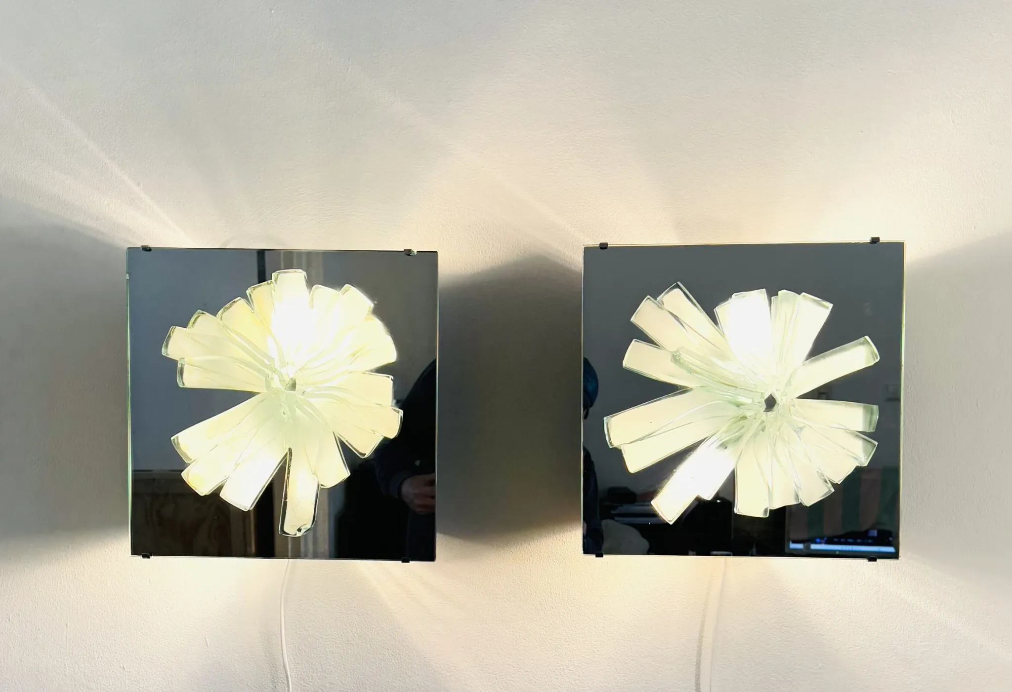 C-1540.00 Wall appliques Lichtreliëf by Raak Amsterdam, Netherlands, 1960s.
