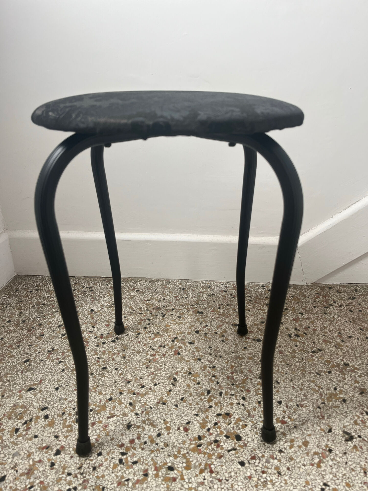 Soudexvinyl vintage stool refurbished