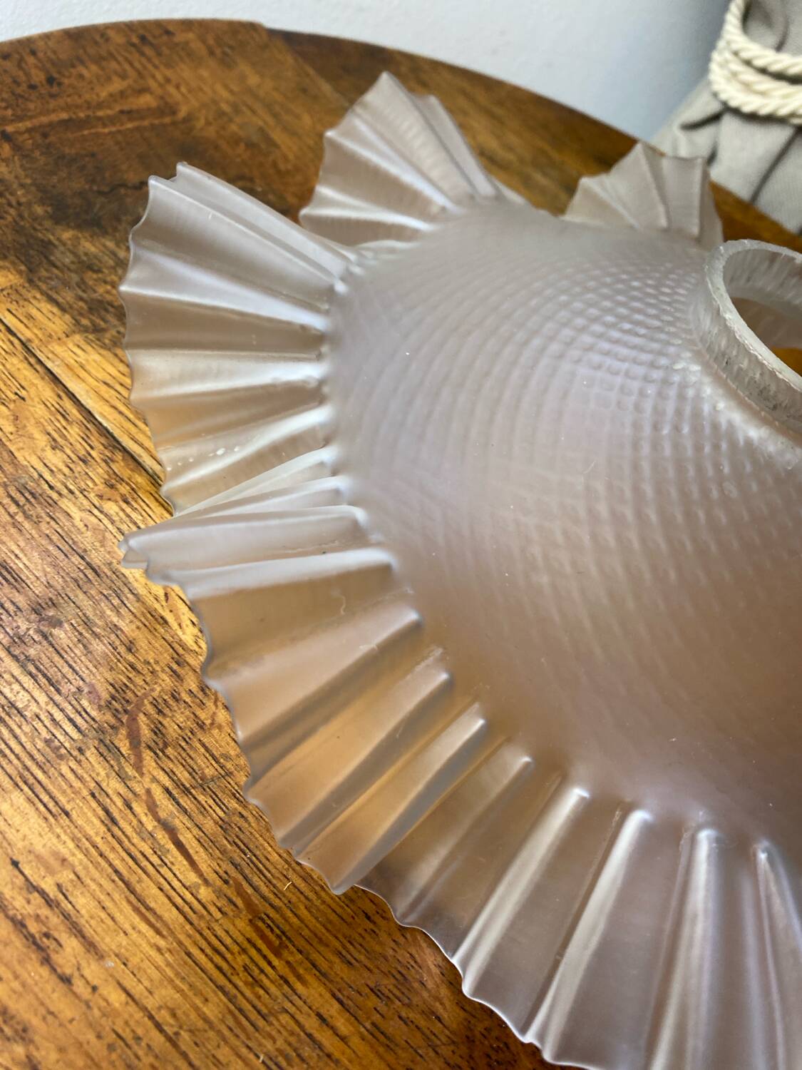 Serrated glass light fixture, 1930