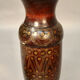 Vase en bois tourné incrustation laiton oriental