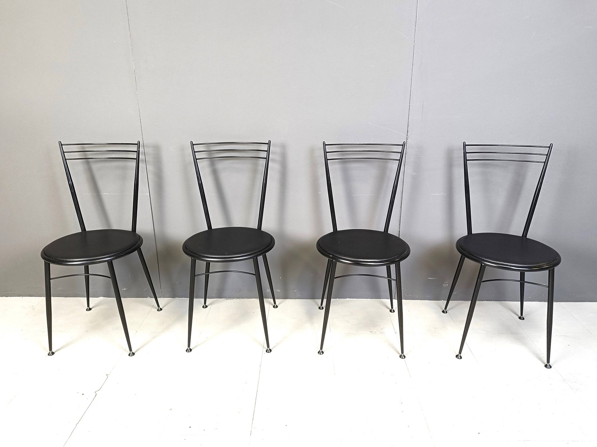 Vintage dining chairs by Calligaris, 1980s