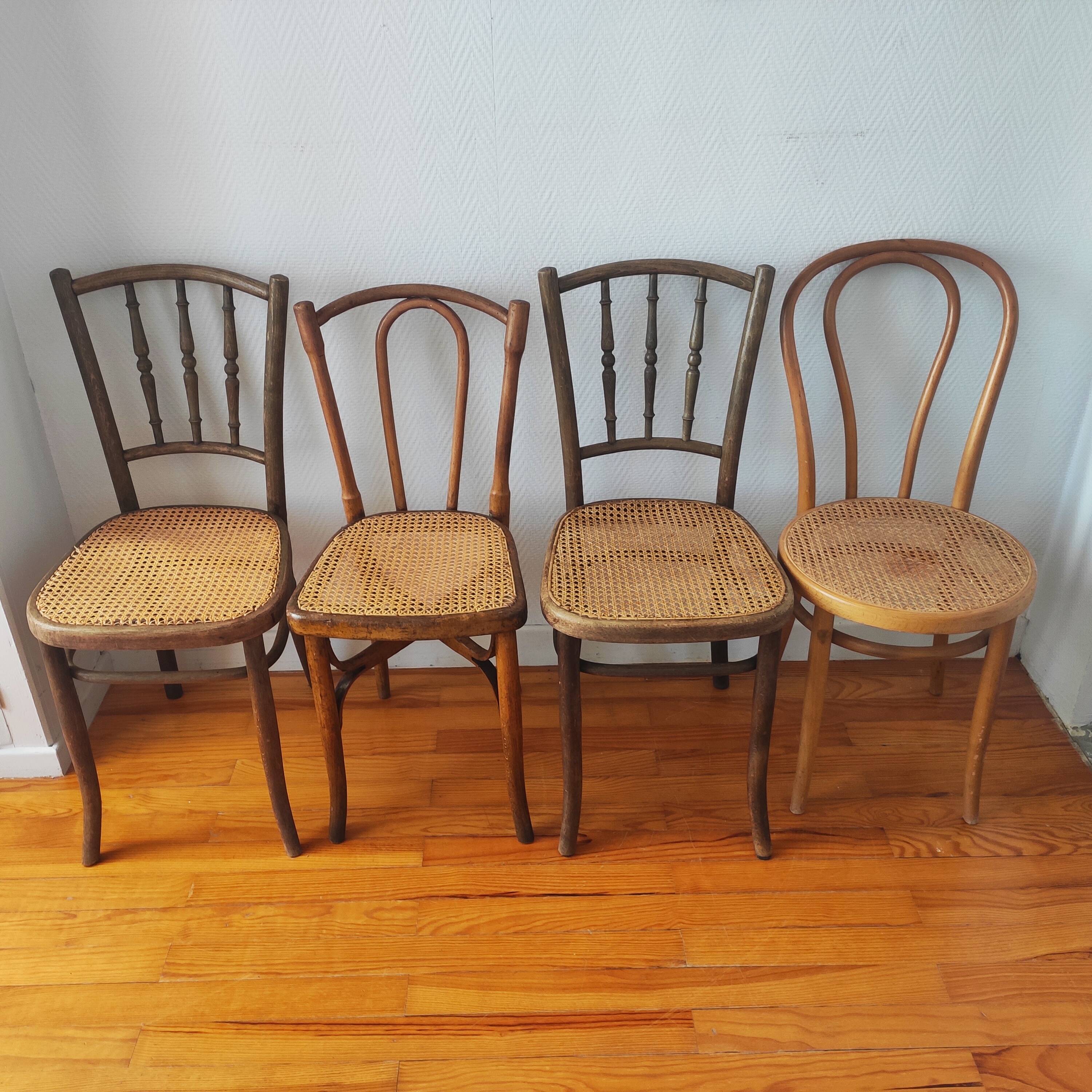 4 chaises de bistrot anciennes dépareillées bois et cannage